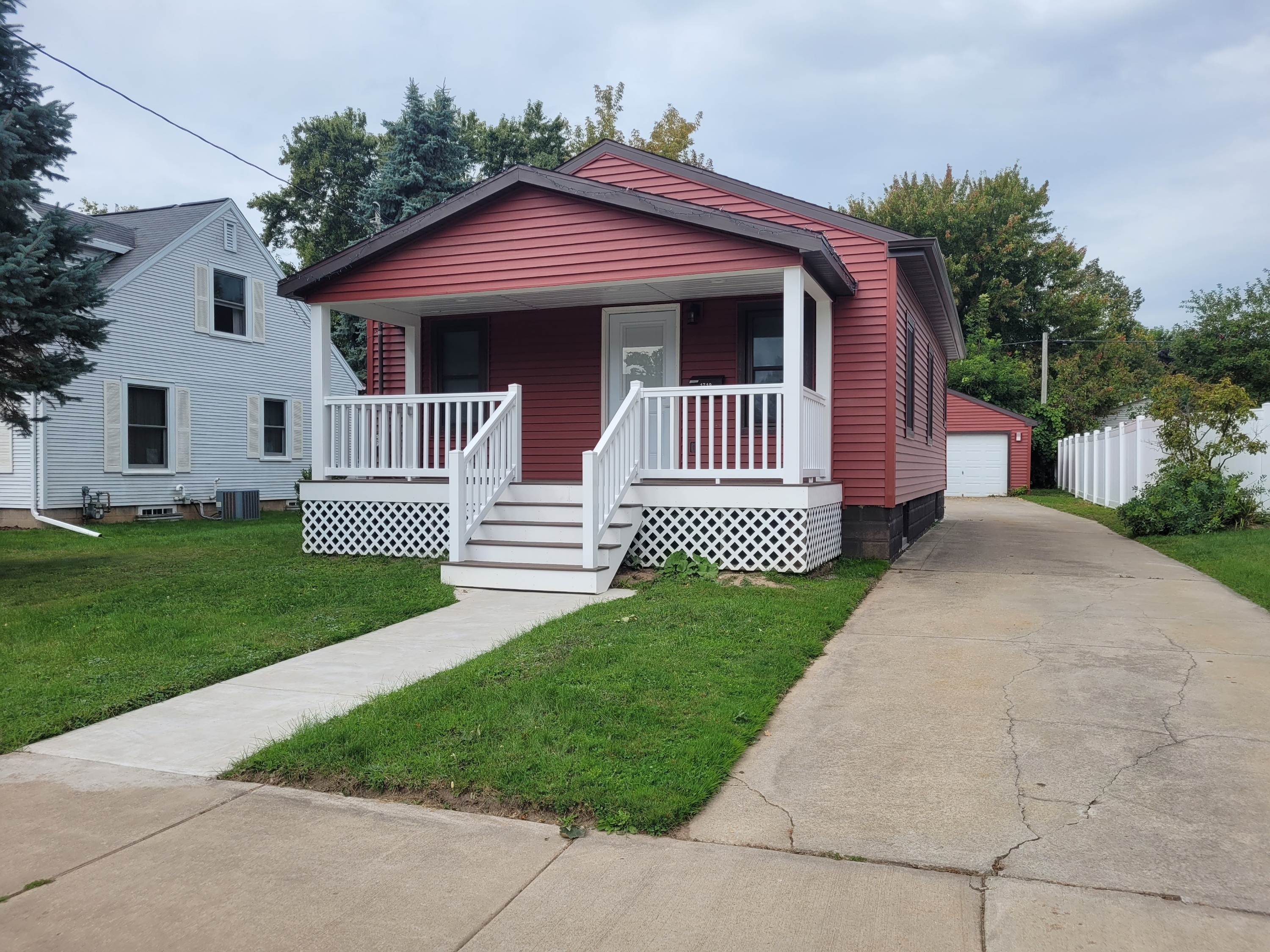 1719 North Division Street