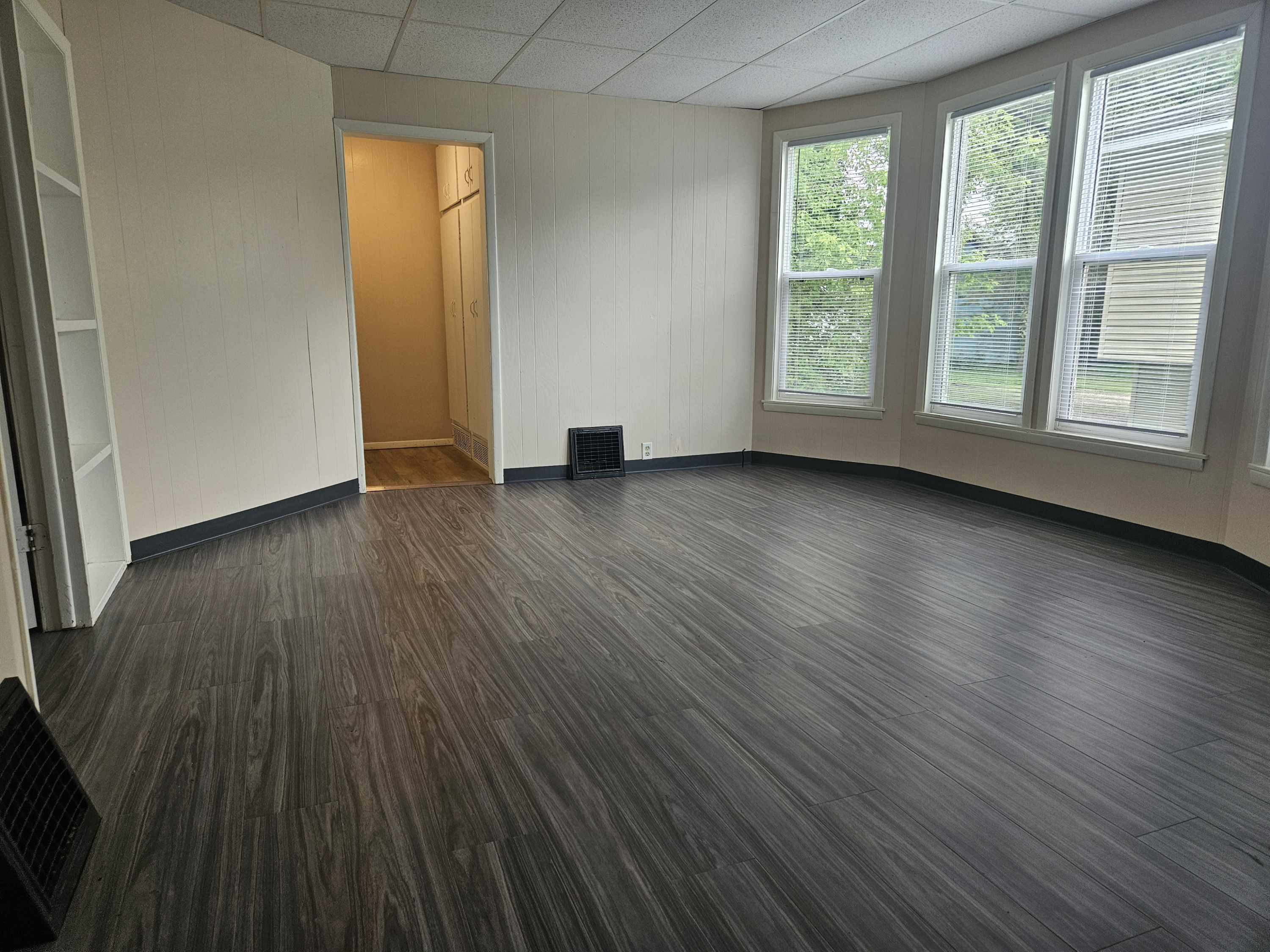826 Wright Street - Lower