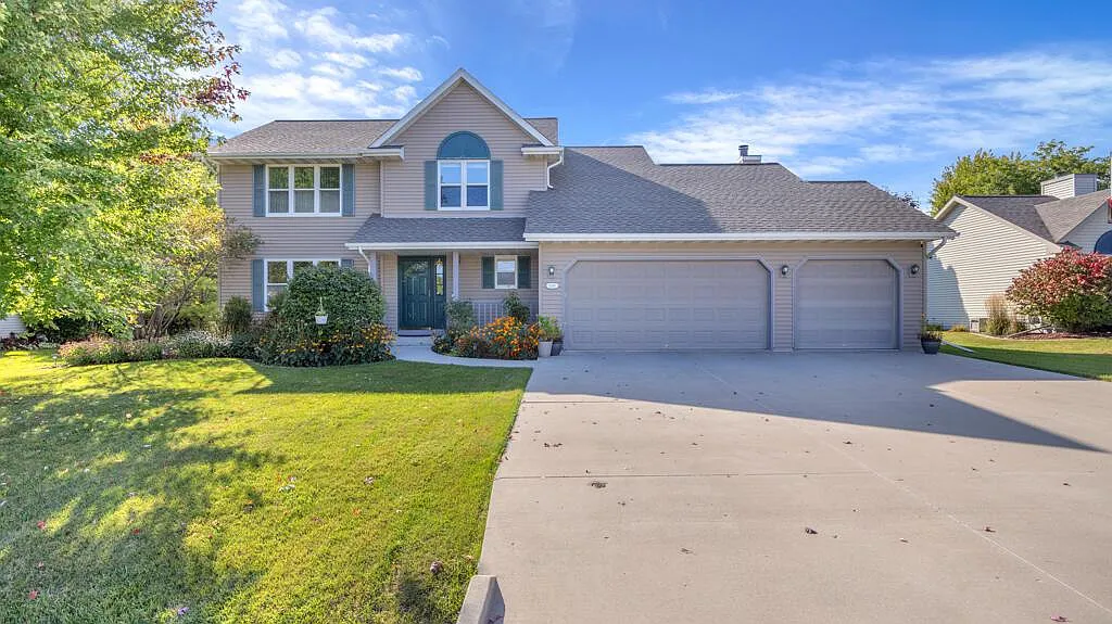 N6188 Shadybrook Lane