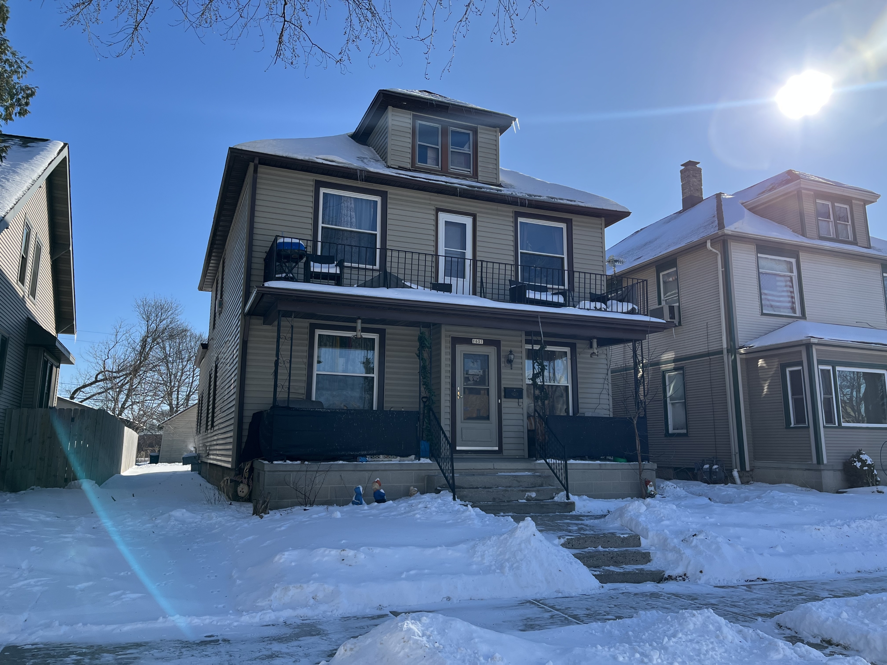 Property thumbnail image