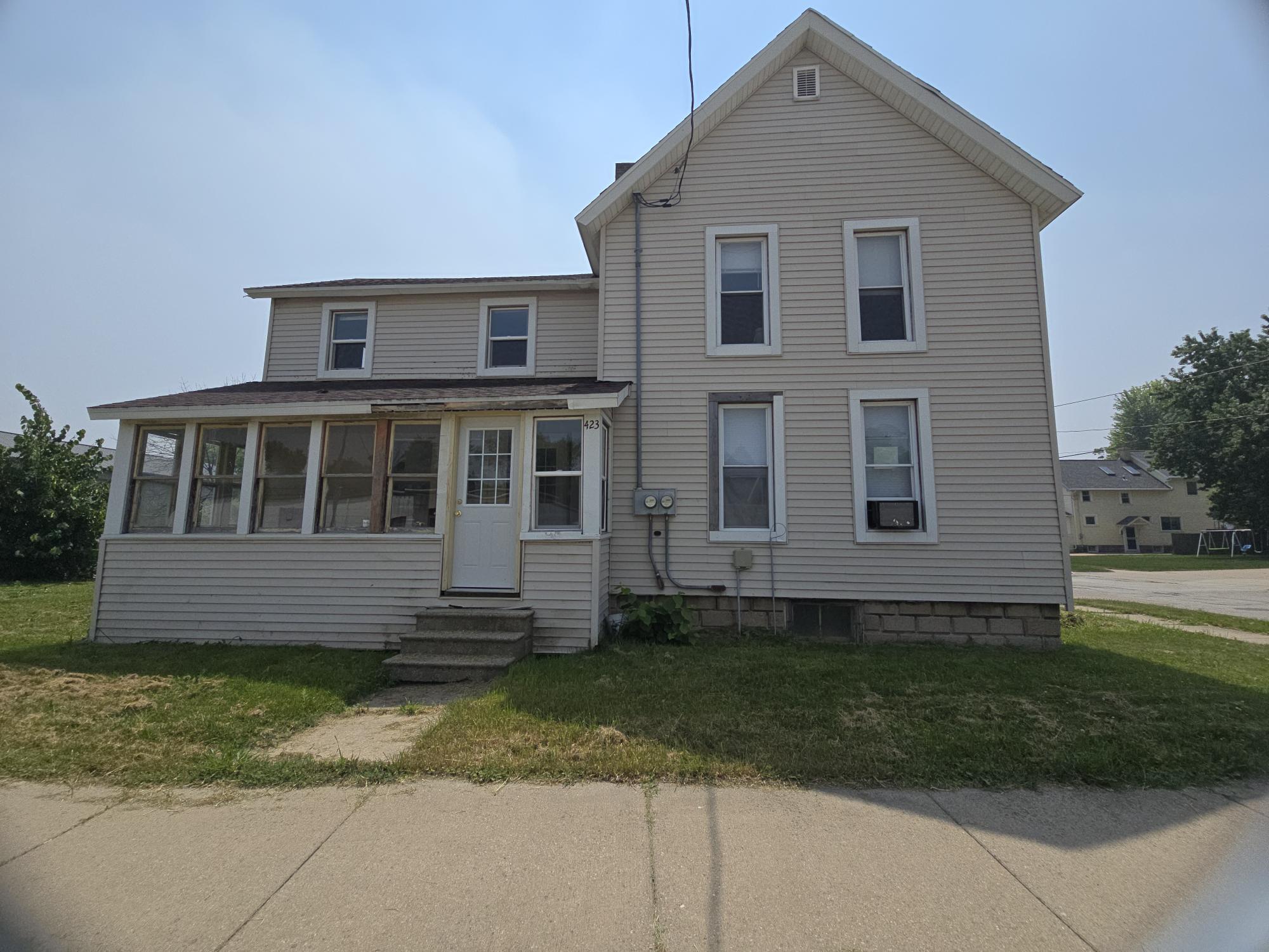 423 Draper Street - 423 1/2