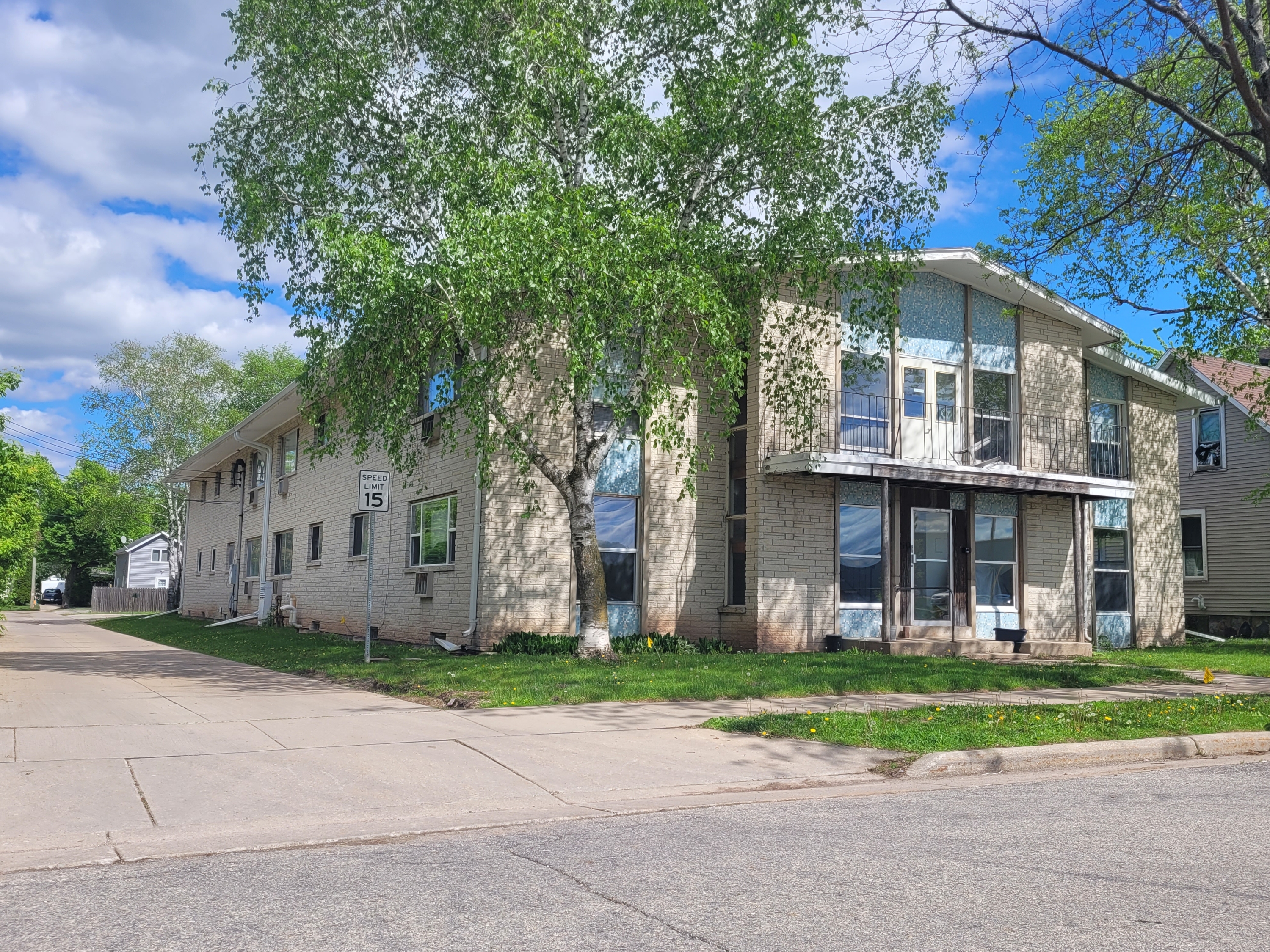 Property thumbnail image