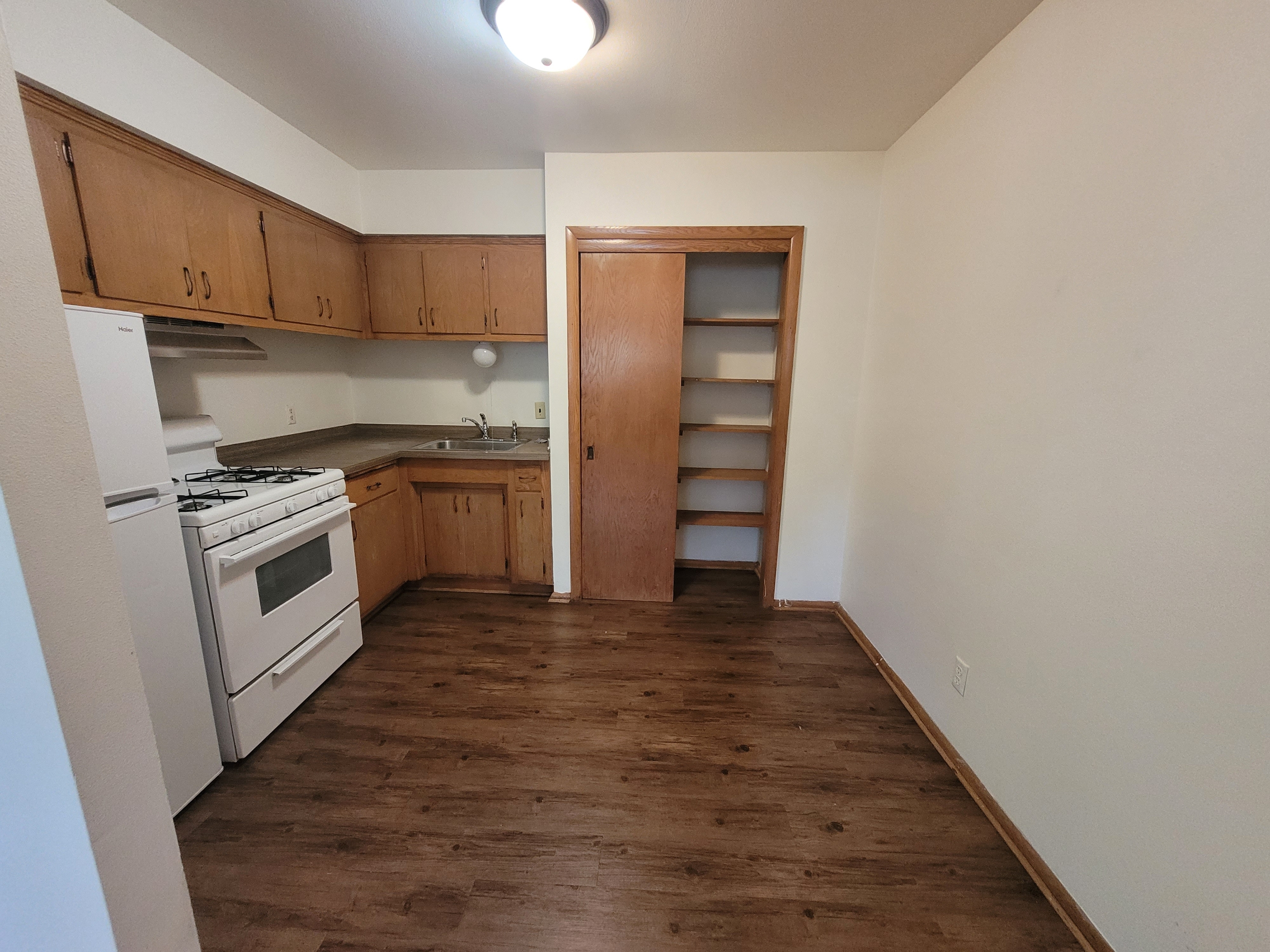 210 North Summit Street - 17