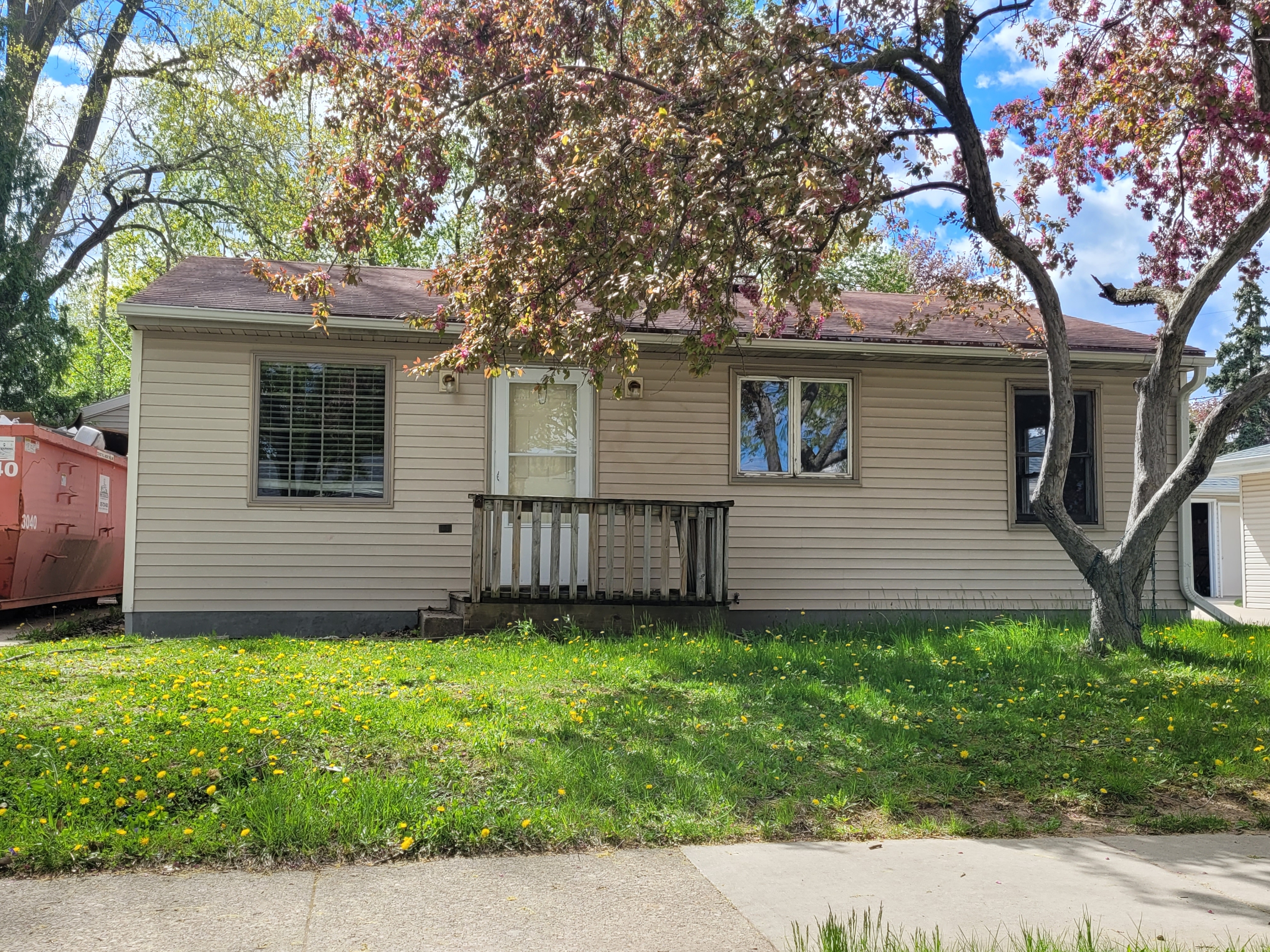 Property main image