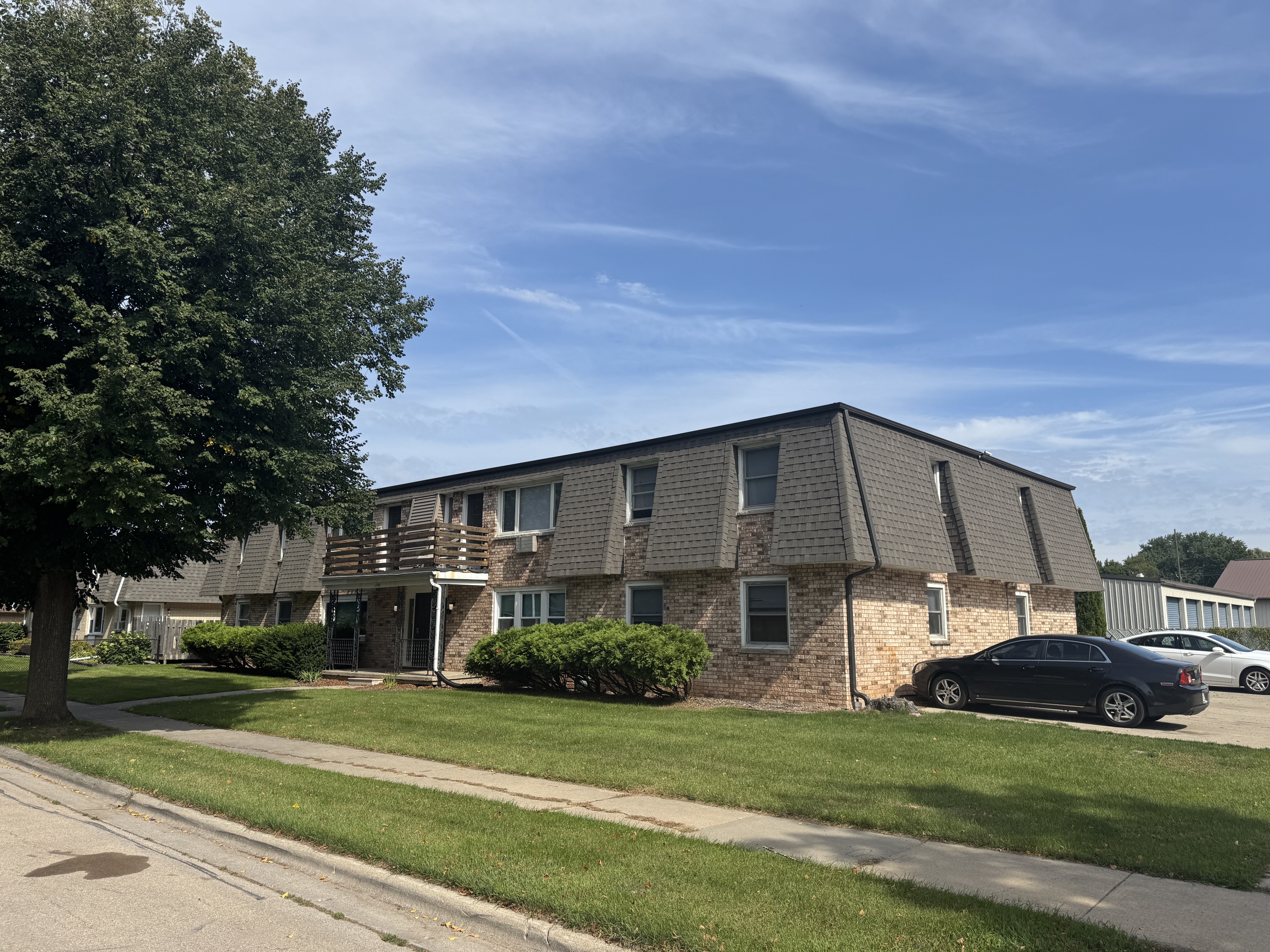 1749 Edison Street #7