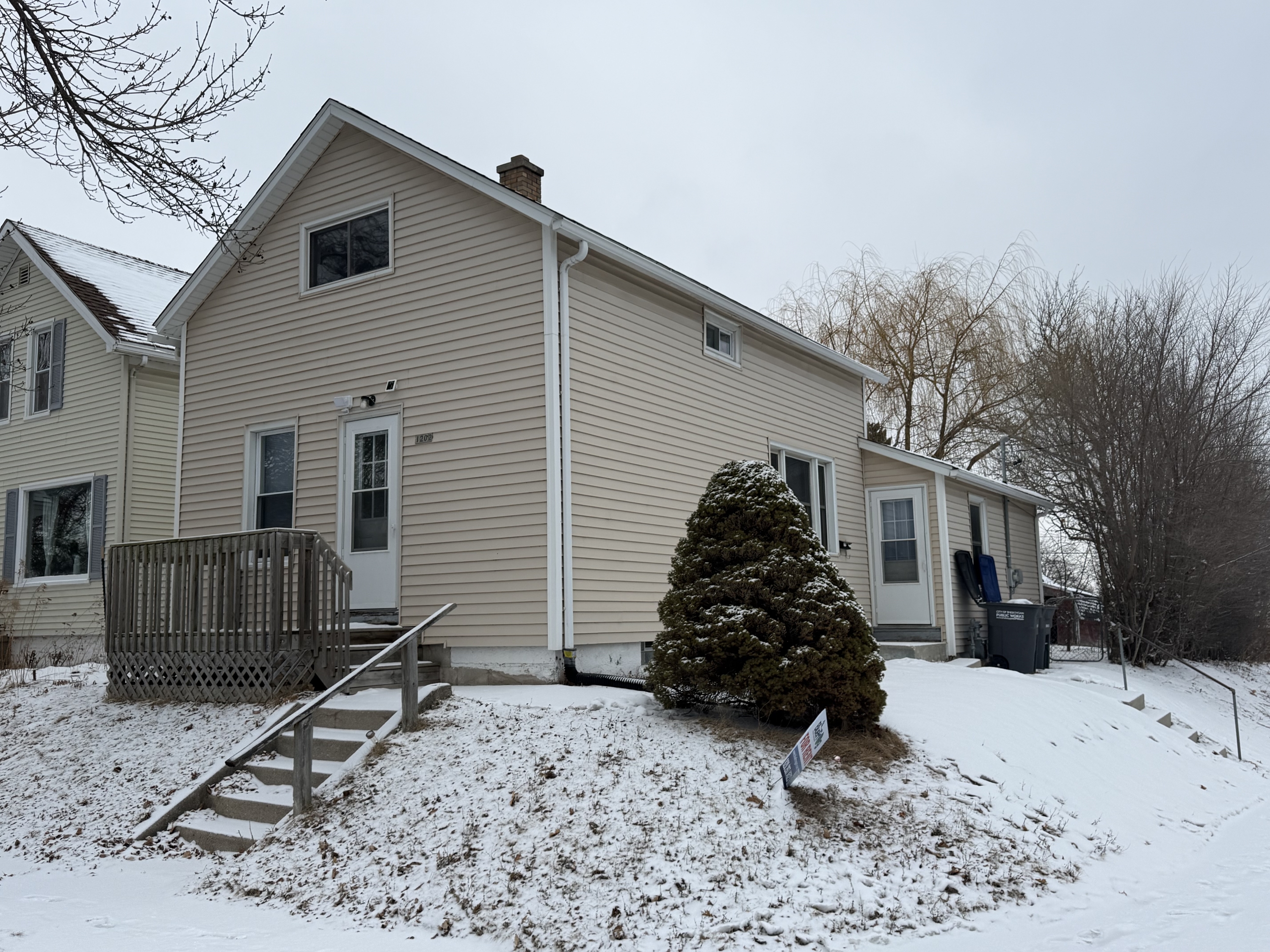 Property thumbnail image