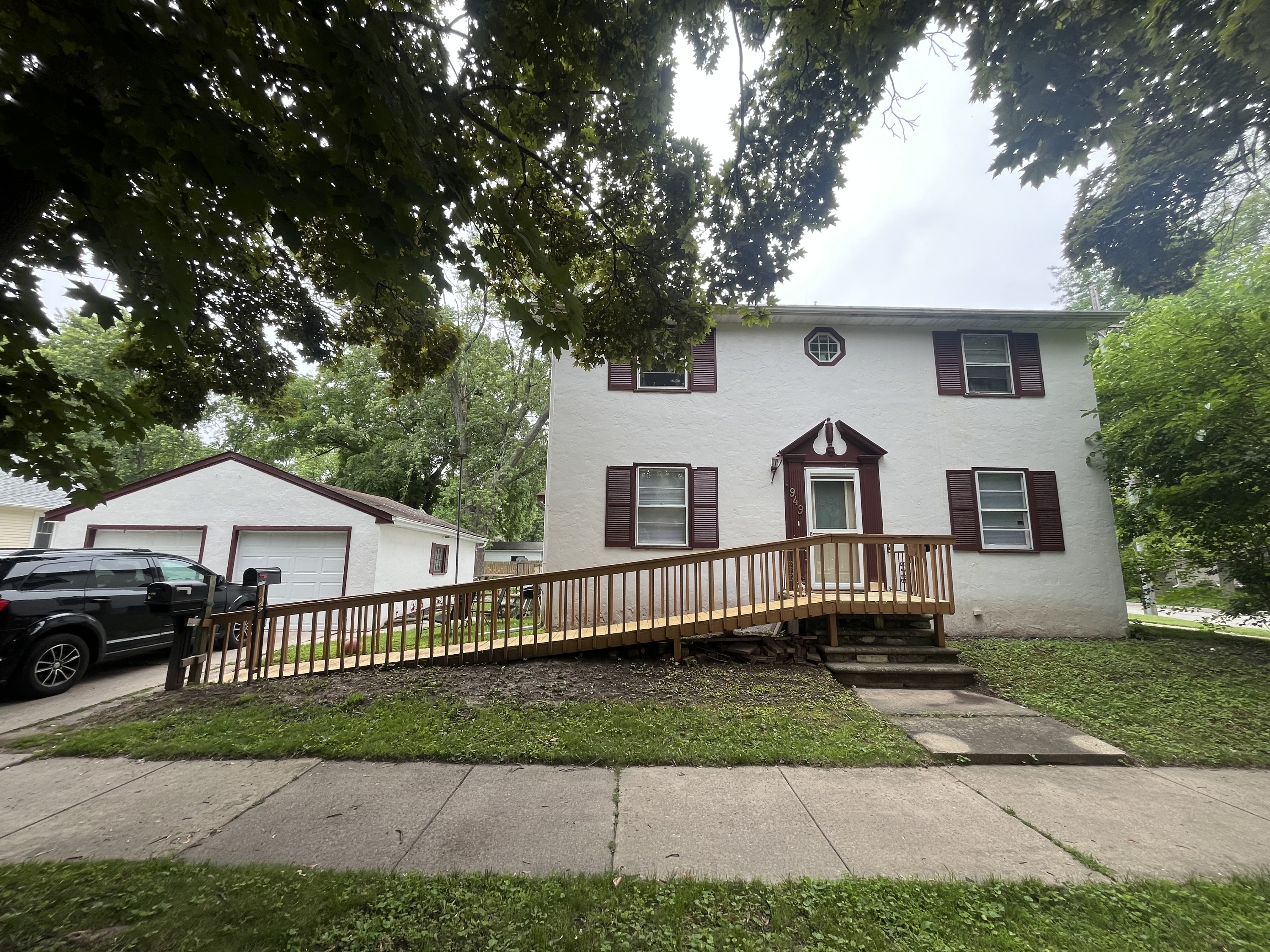 Property thumbnail image