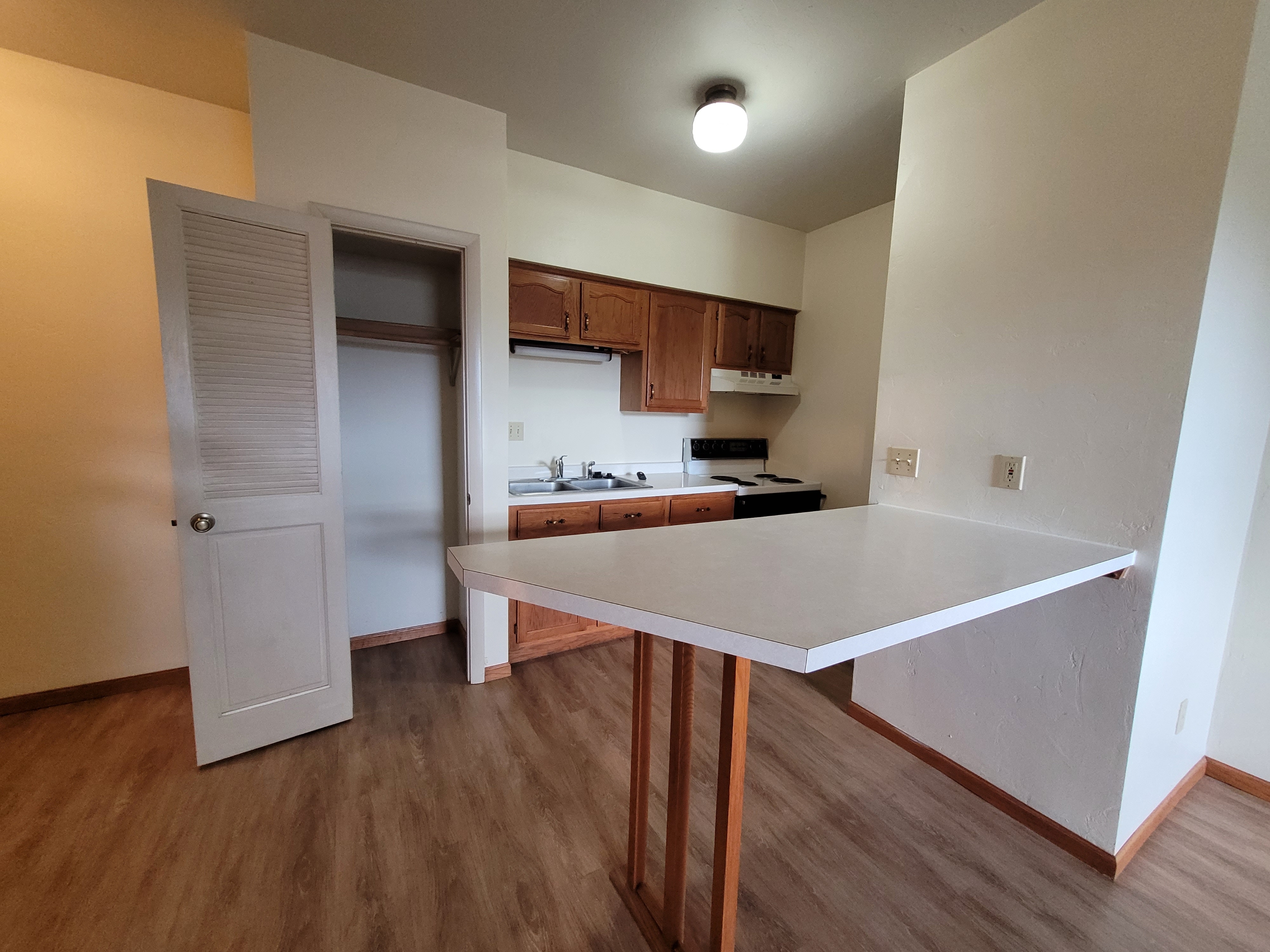 220 Robbins Street - 2