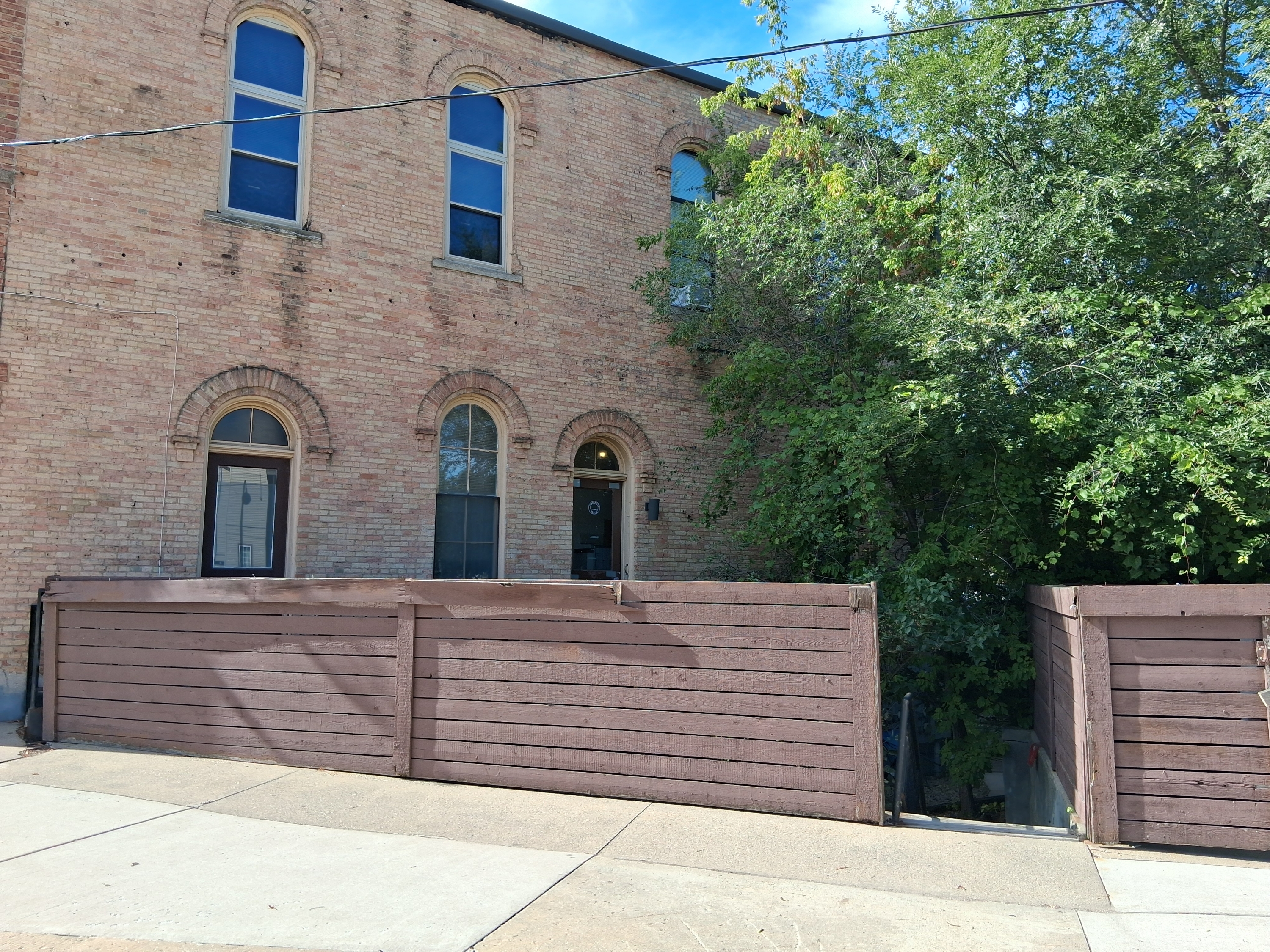 Property thumbnail image