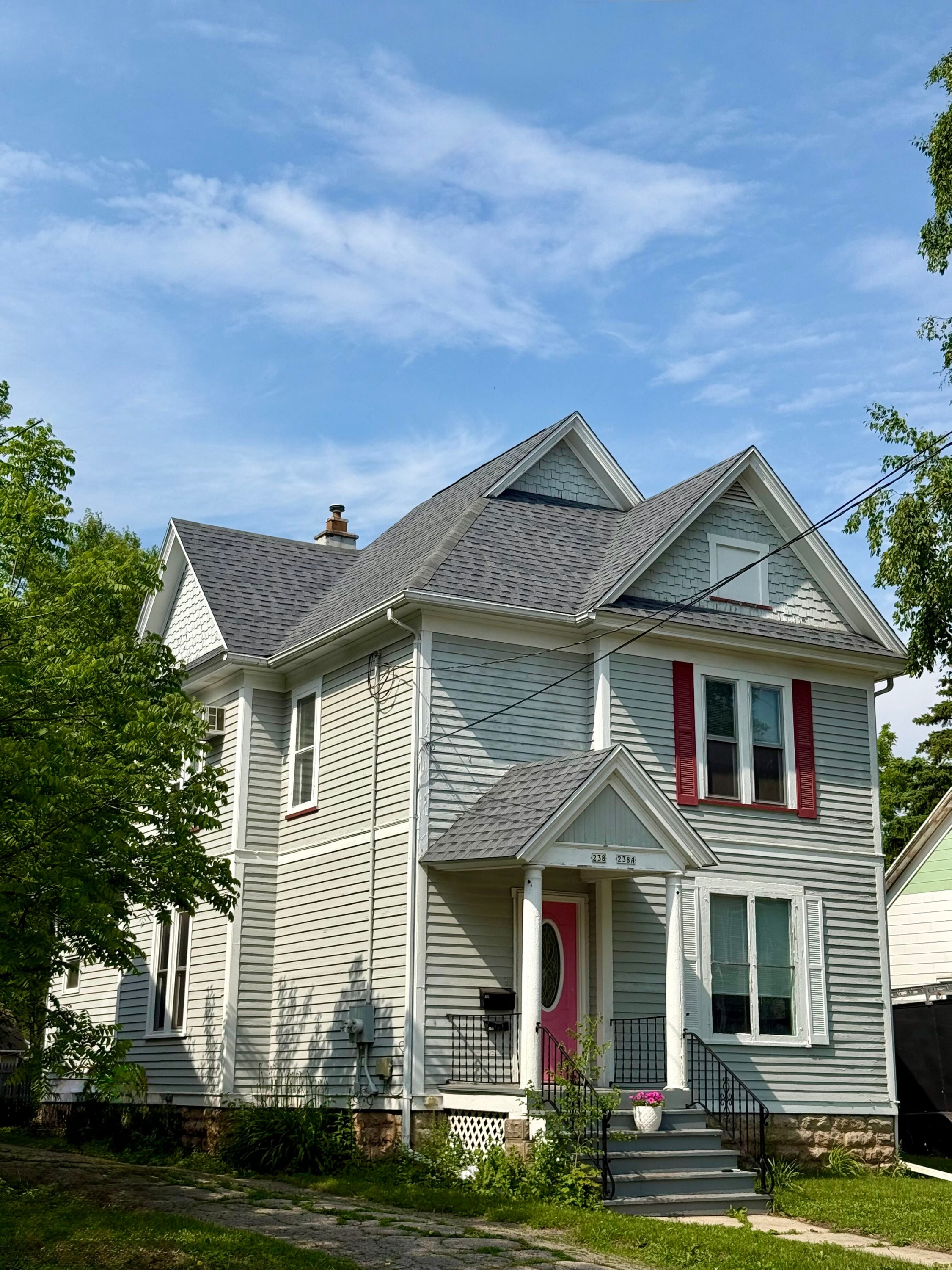 238 Scott Avenue - Upper