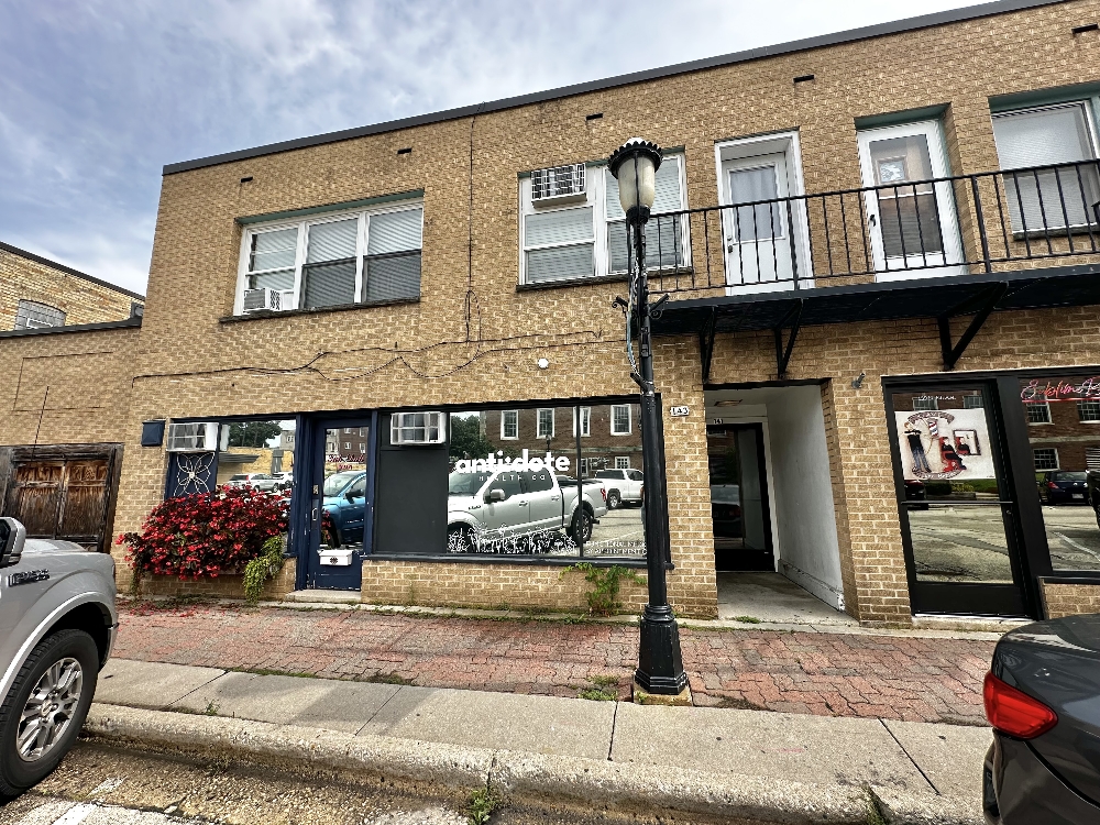 Property main image