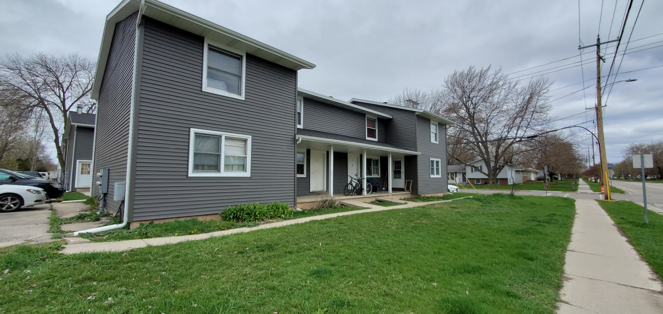 991 7th Street - B