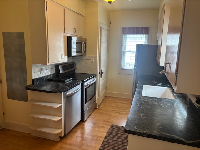 Property thumbnail image