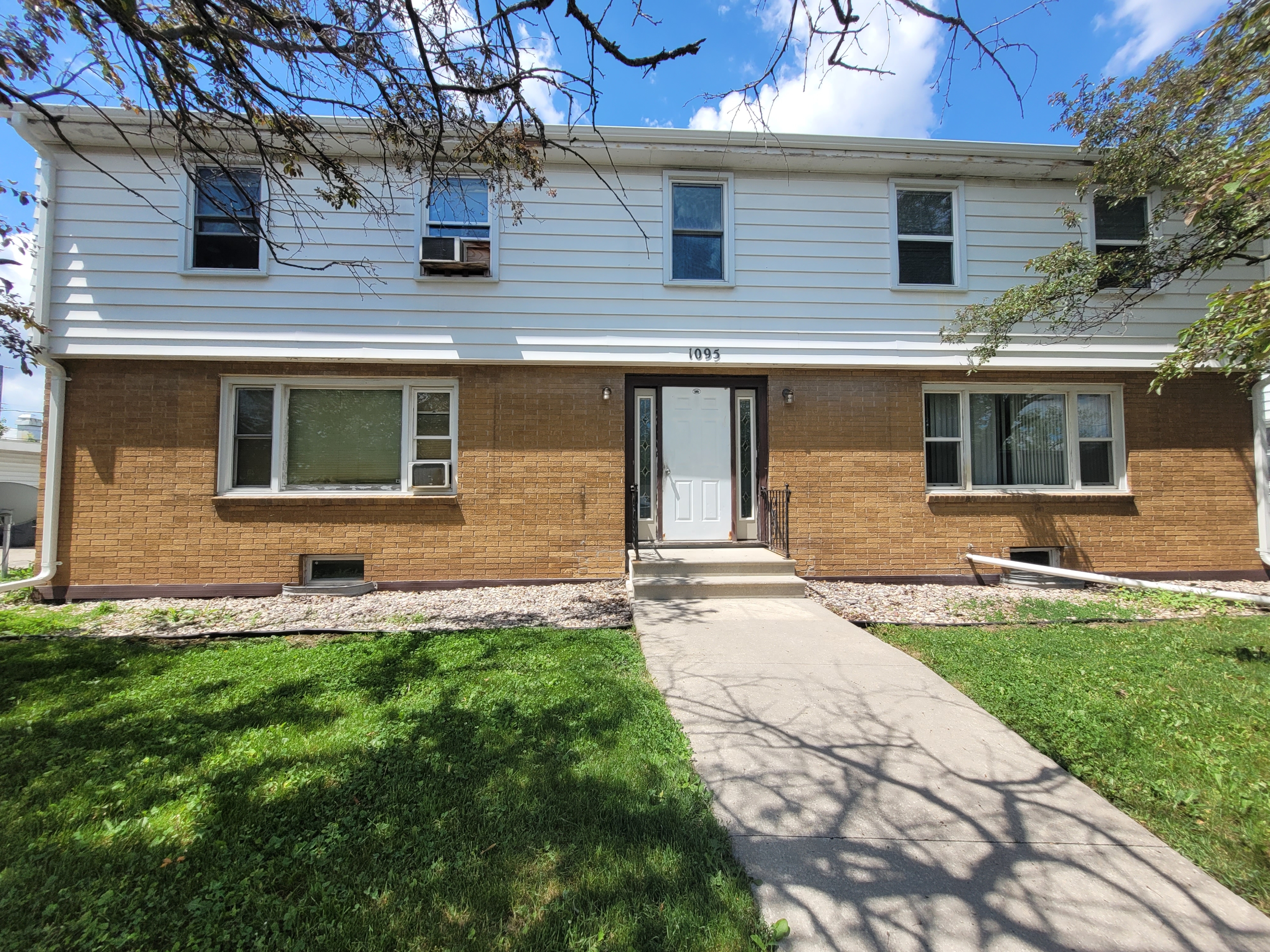 1095 Gillingham Road - B