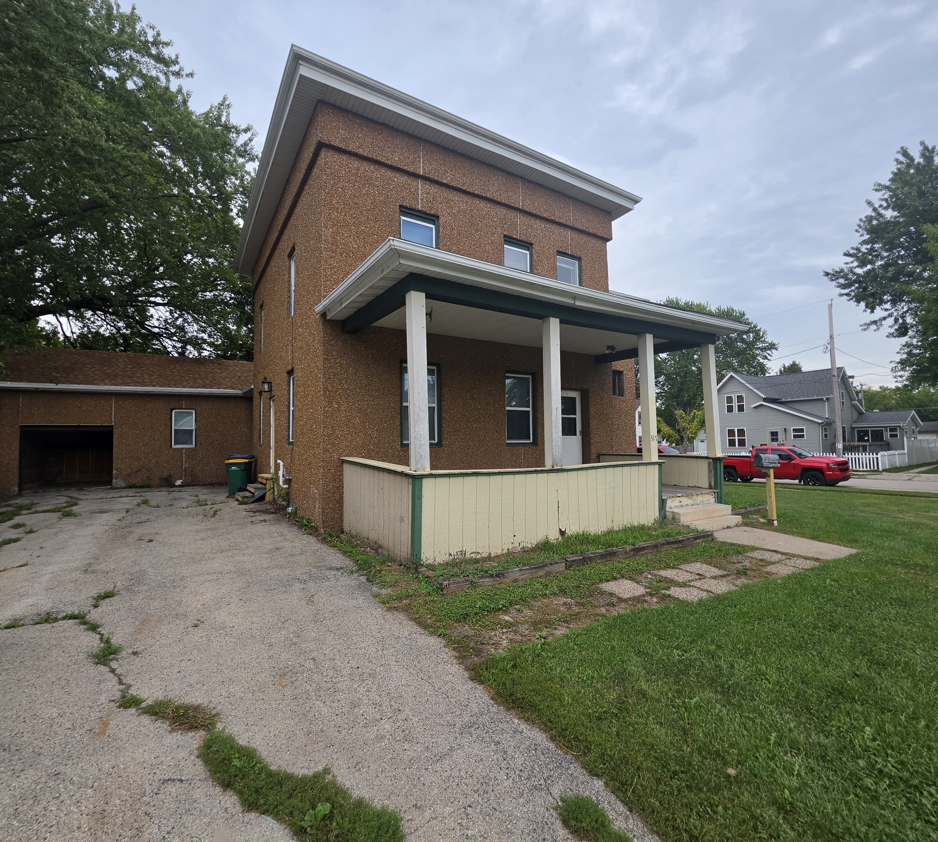 317 Morris Street