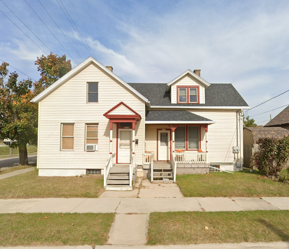 1816 Wollmer Street - Lower