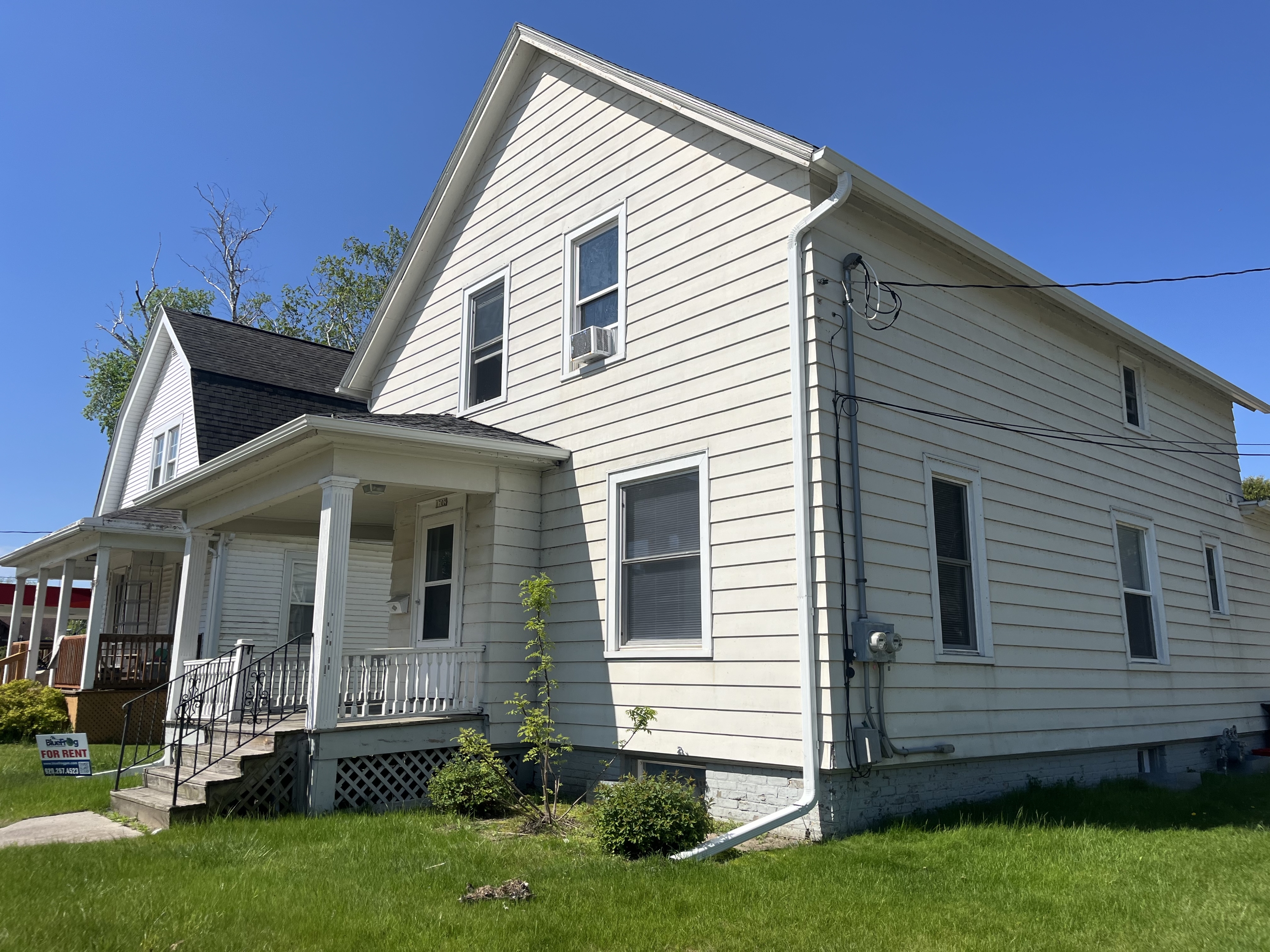 1702 South 10th Street - Lower