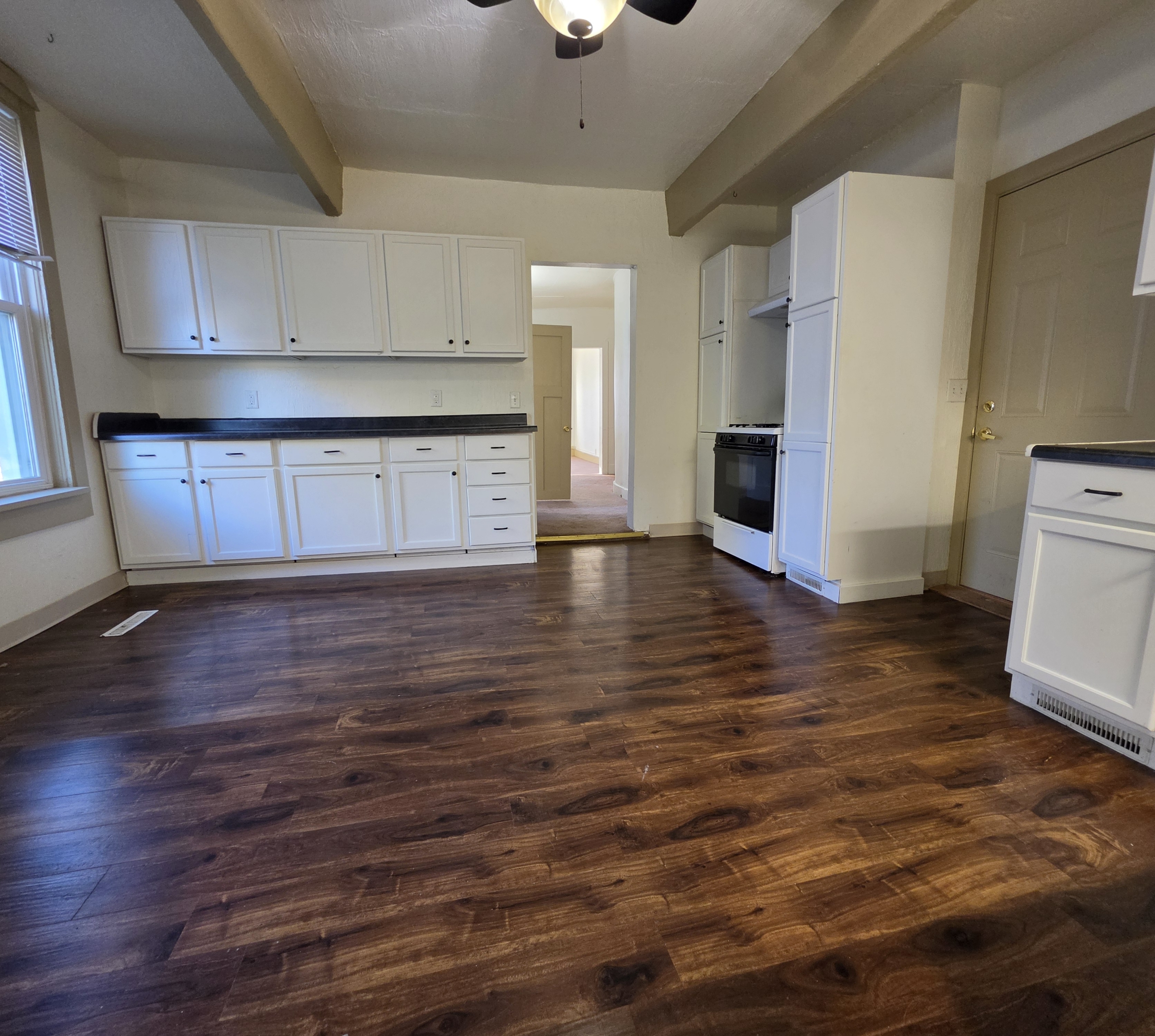 632 Bay Shore Drive - Lower