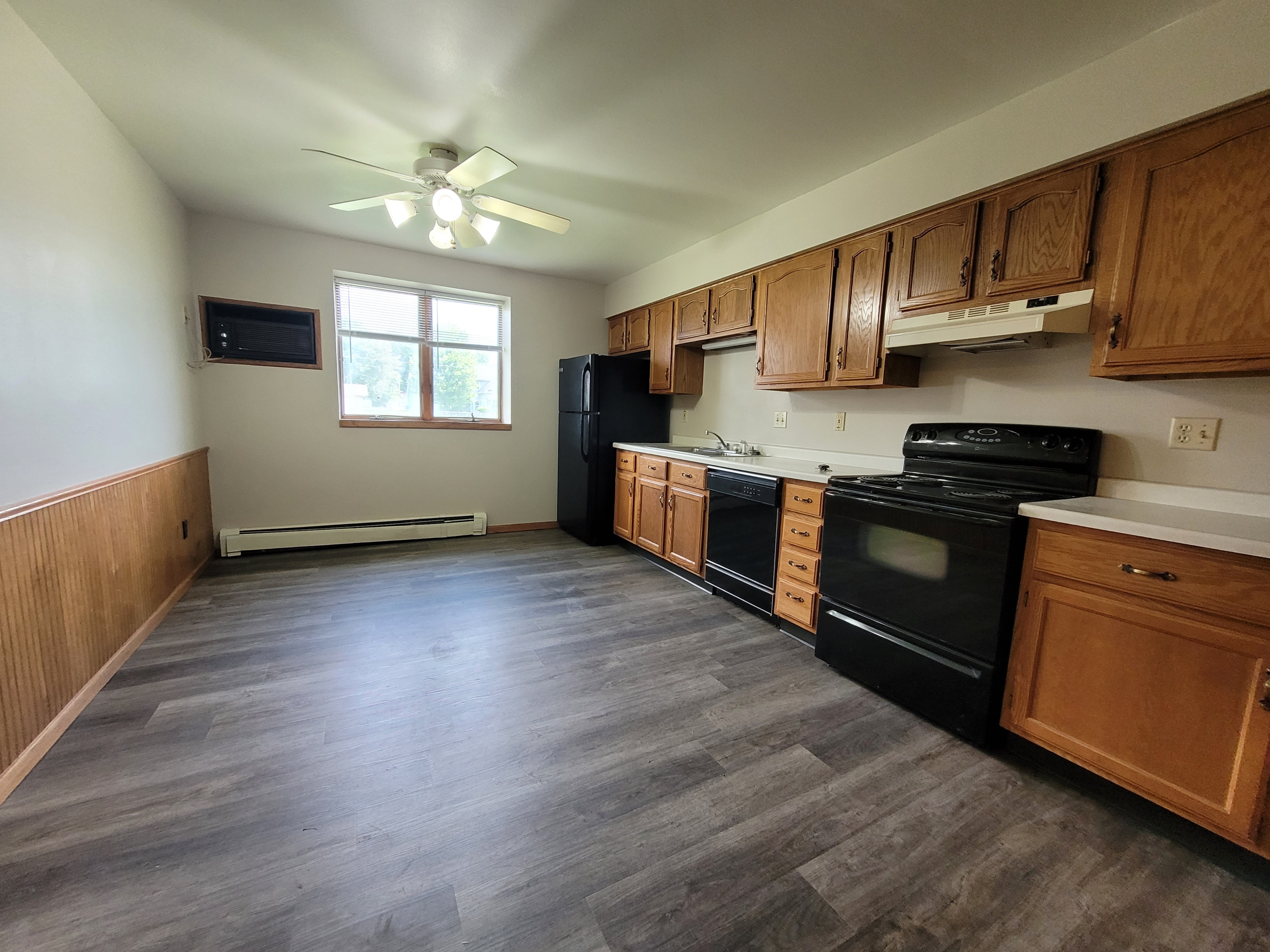 220 Robbins Street - 4