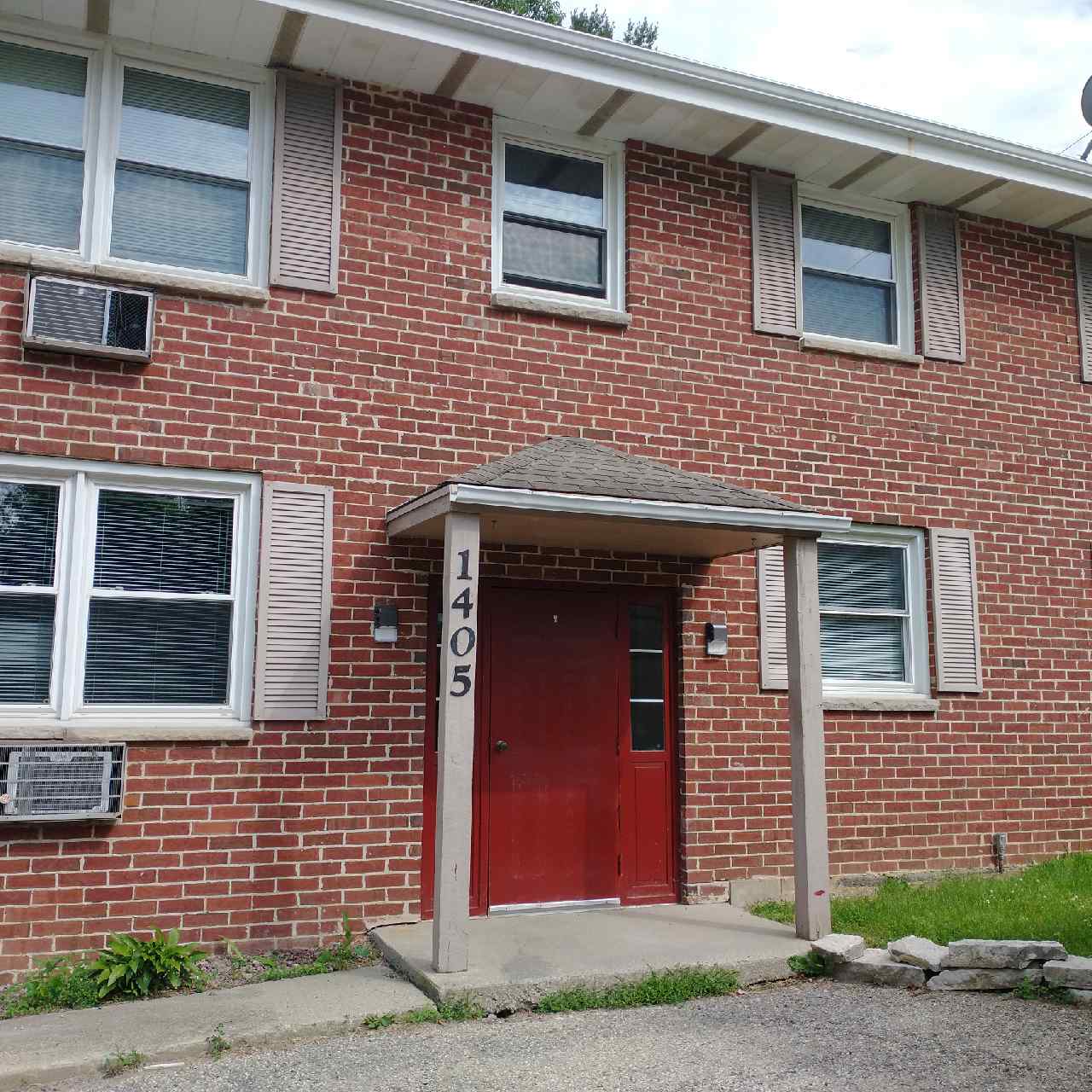 1405 South Taylor Street - 1