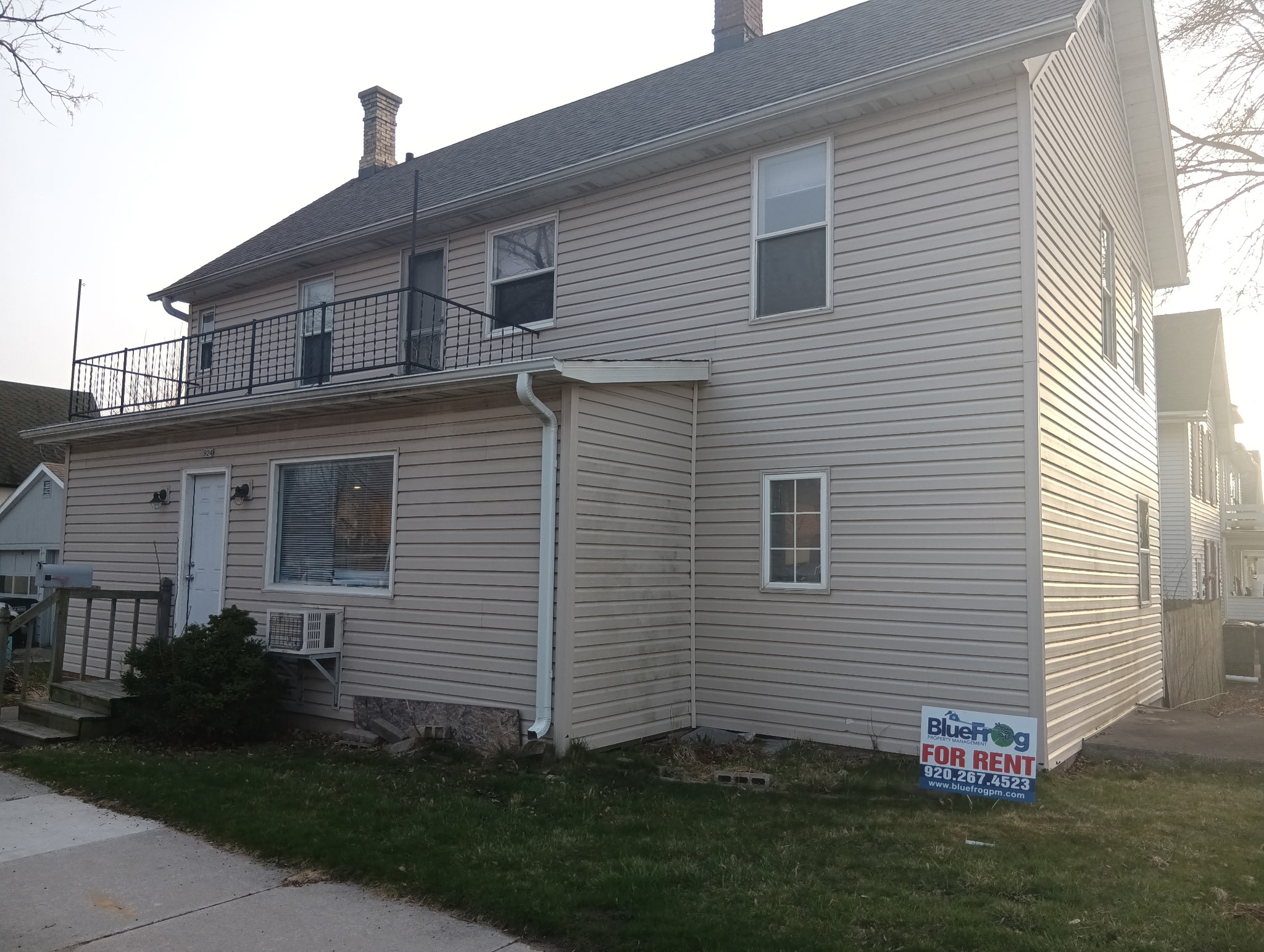 Property main image