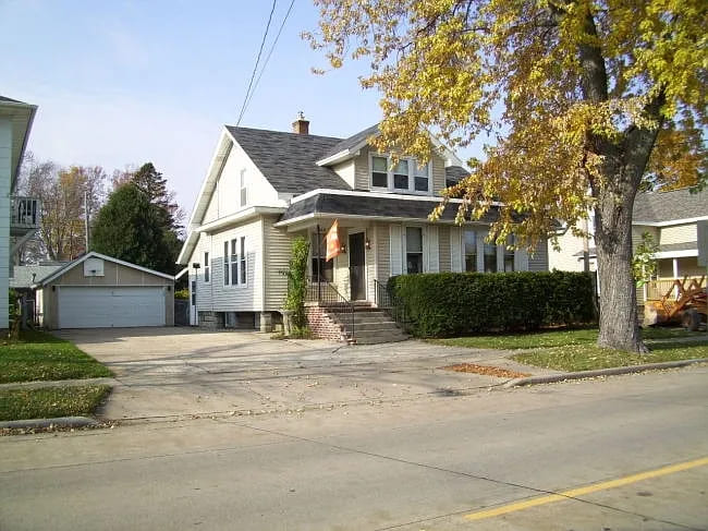 Property thumbnail image