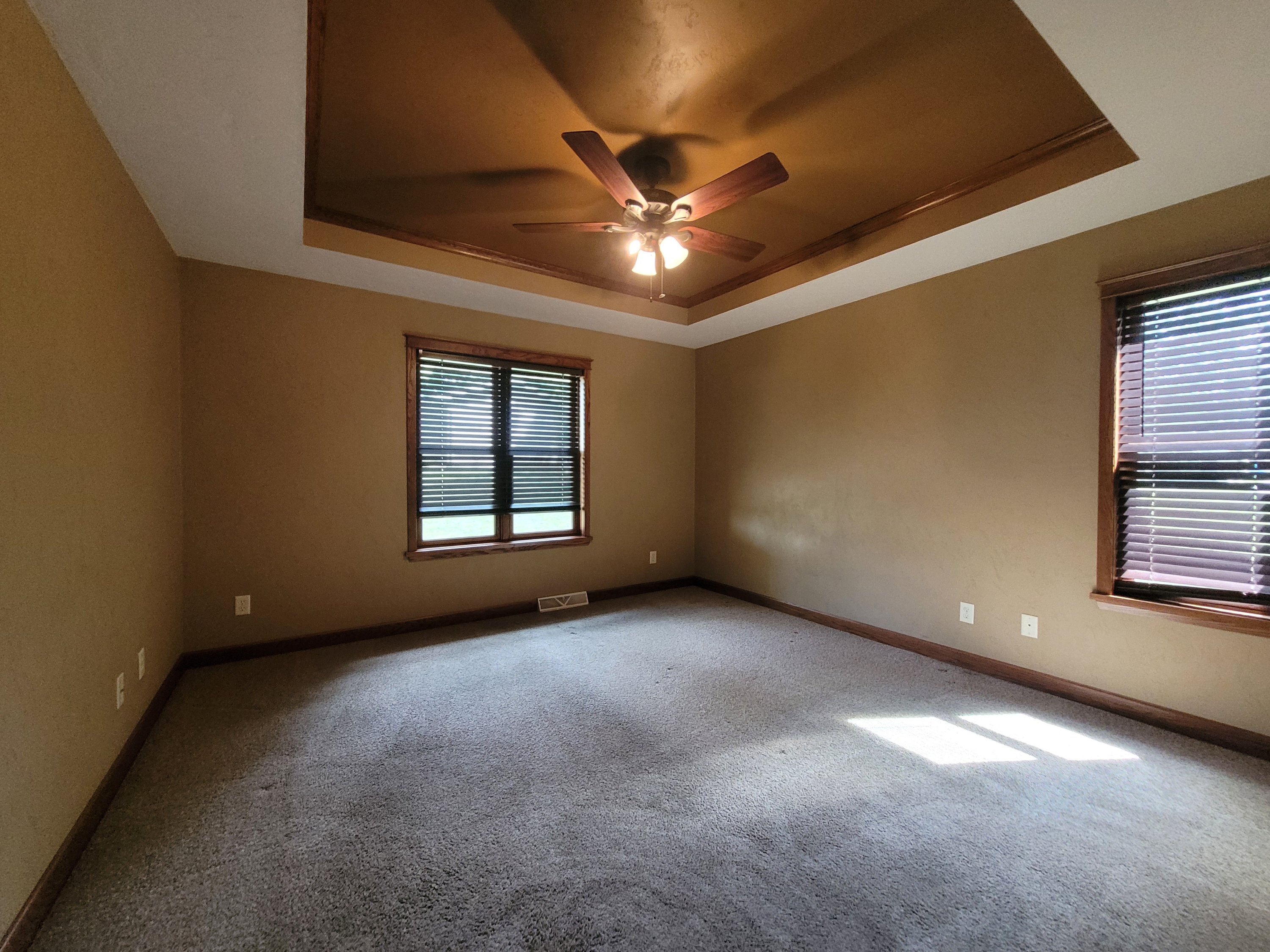 3504 Erin Dr.