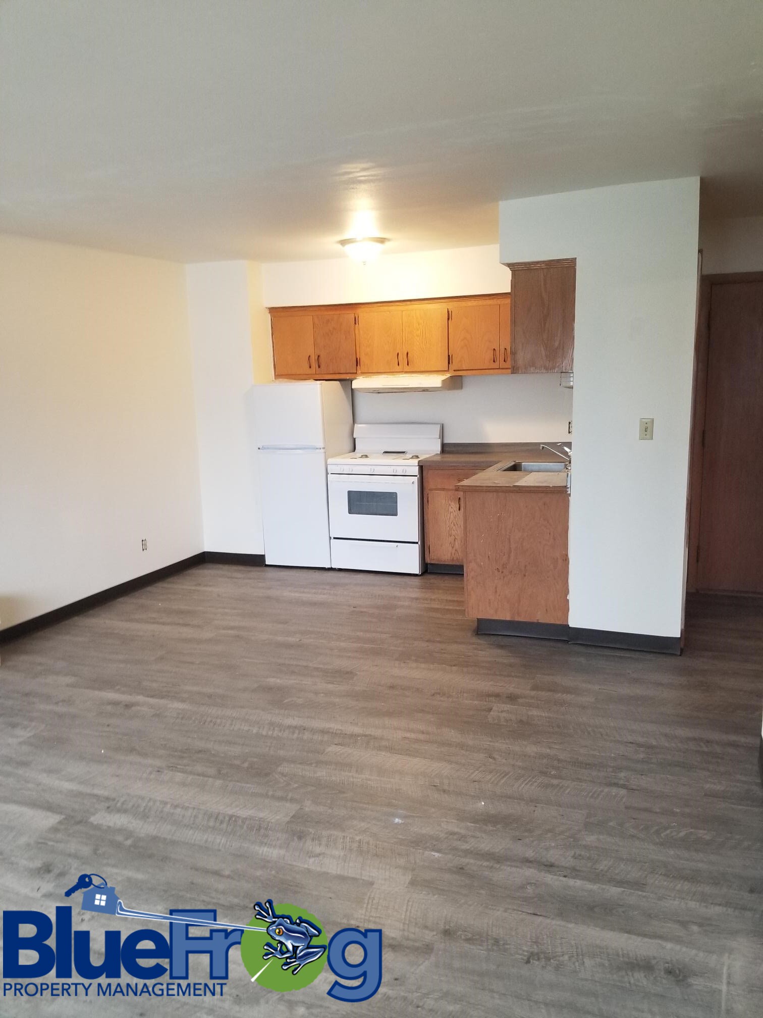 210 North Summit Street - 13