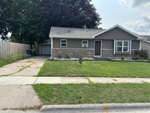 2048 Hillview Drive