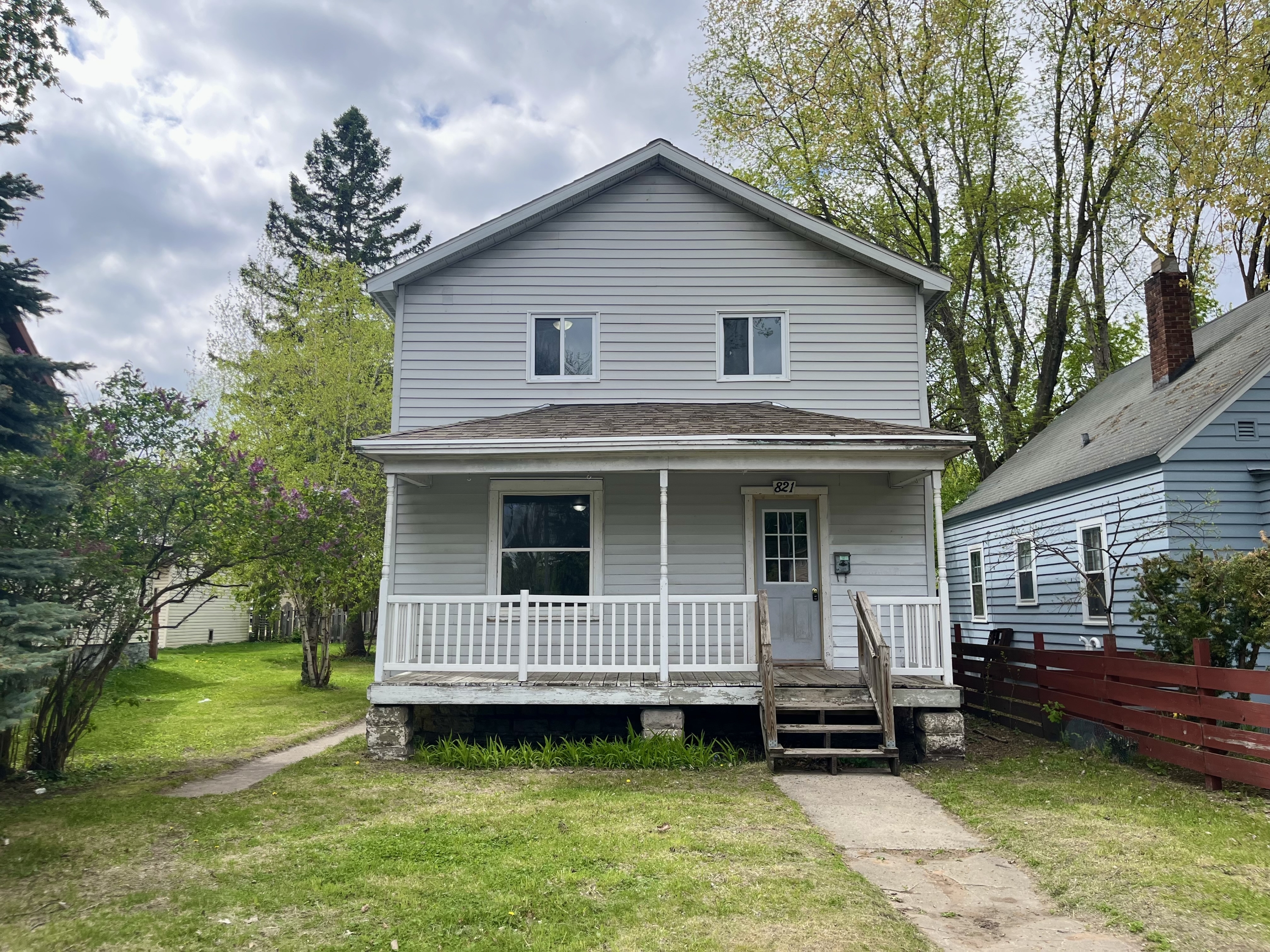 Property main image