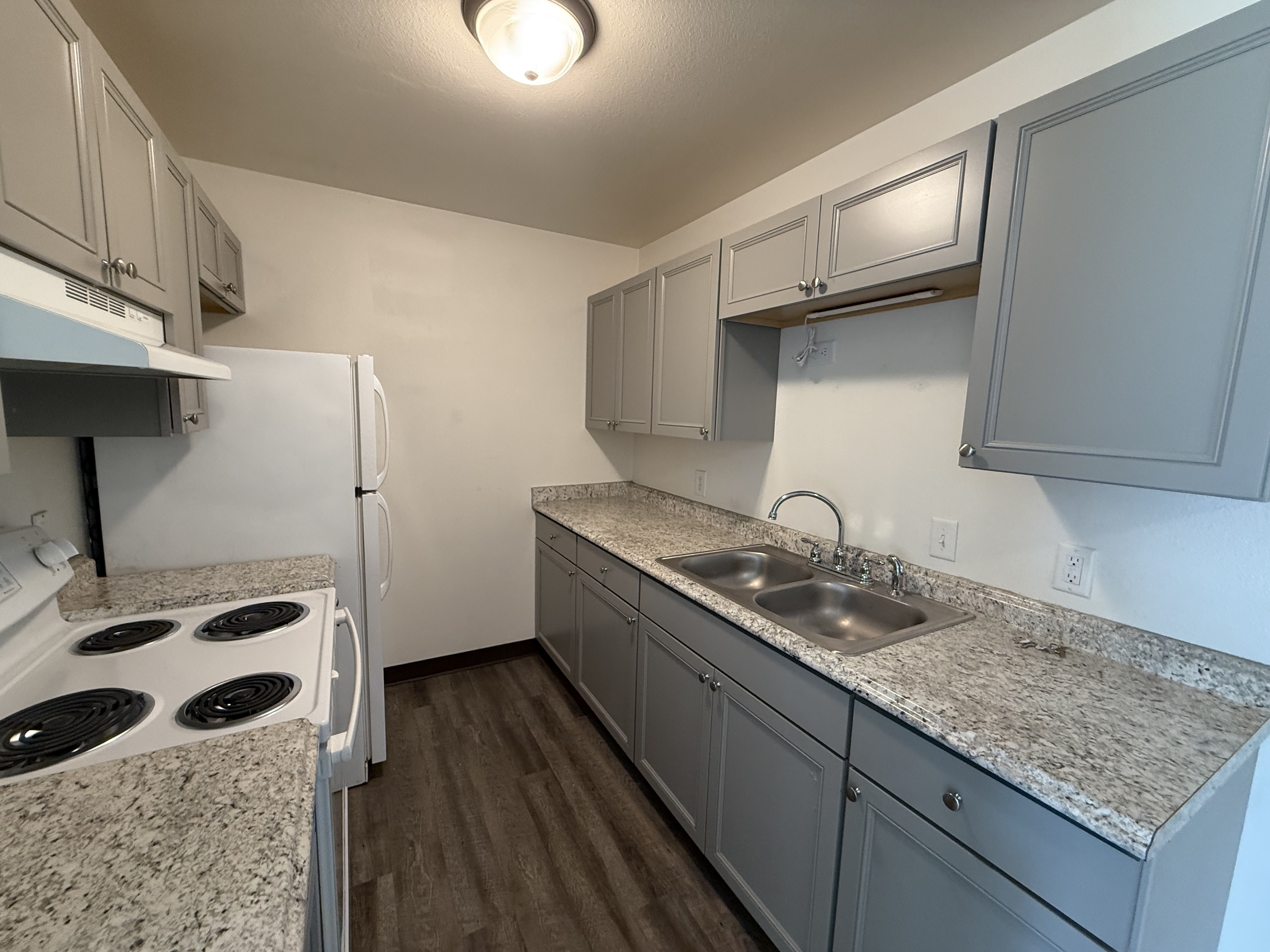 120/130 Memorial Drive - G