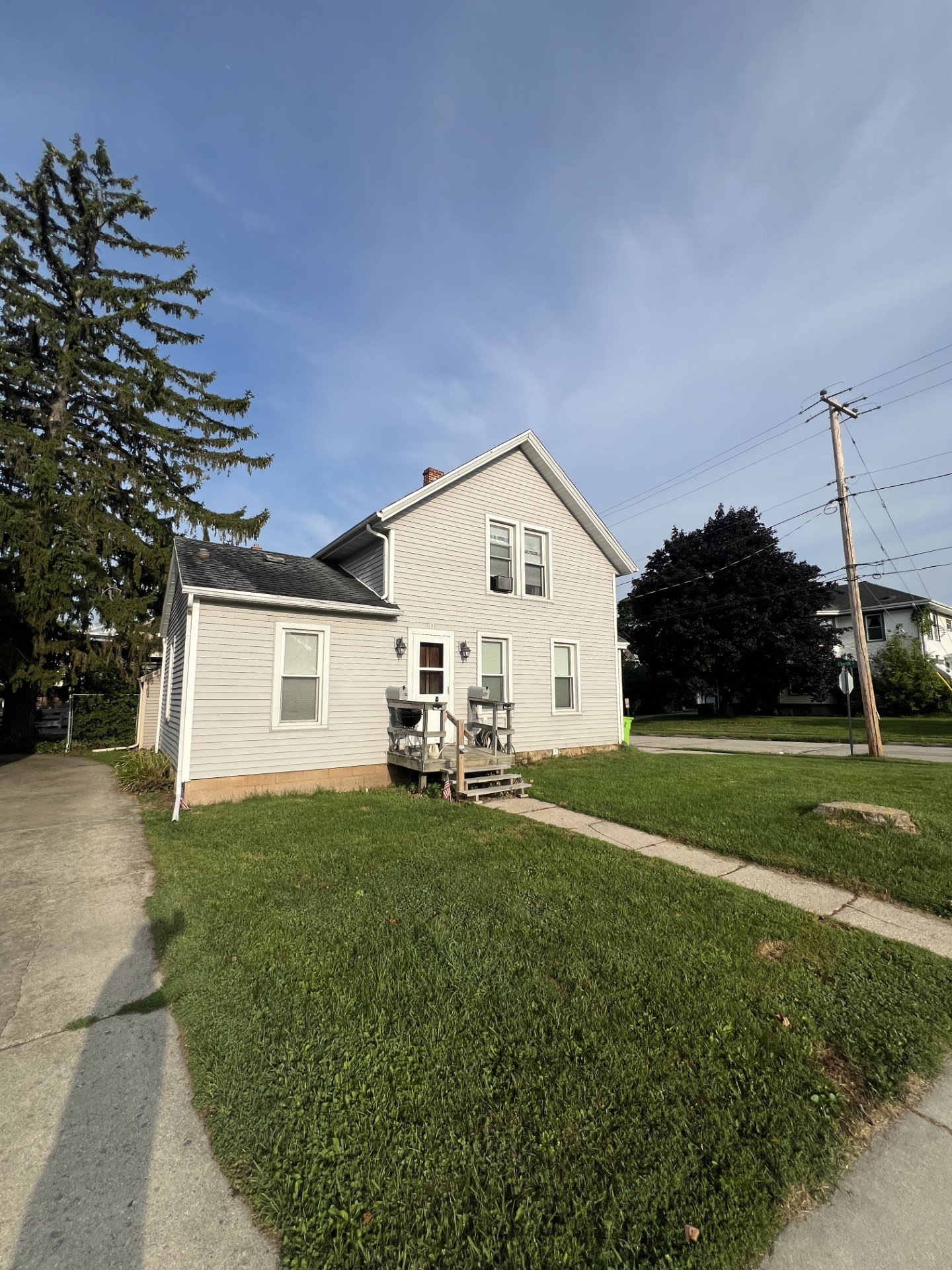 105 South St.
